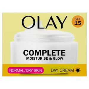 Olay Essentials Complete Care Moisturiser Daily Uv Cream Spf15 50Ml