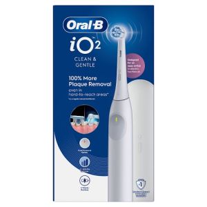 Oral-B Io2 White Electric Toothbrush + Travel Case